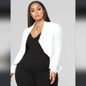 FASHION NOVA BLAZER